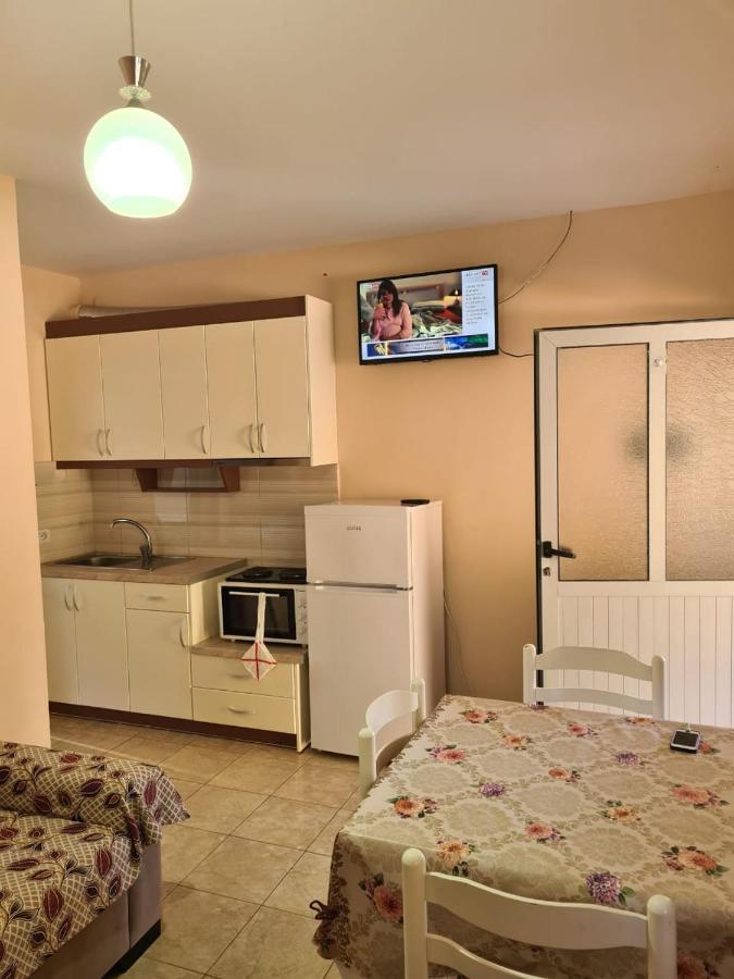 Martini Vacation Home Sarandë Exteriör bild