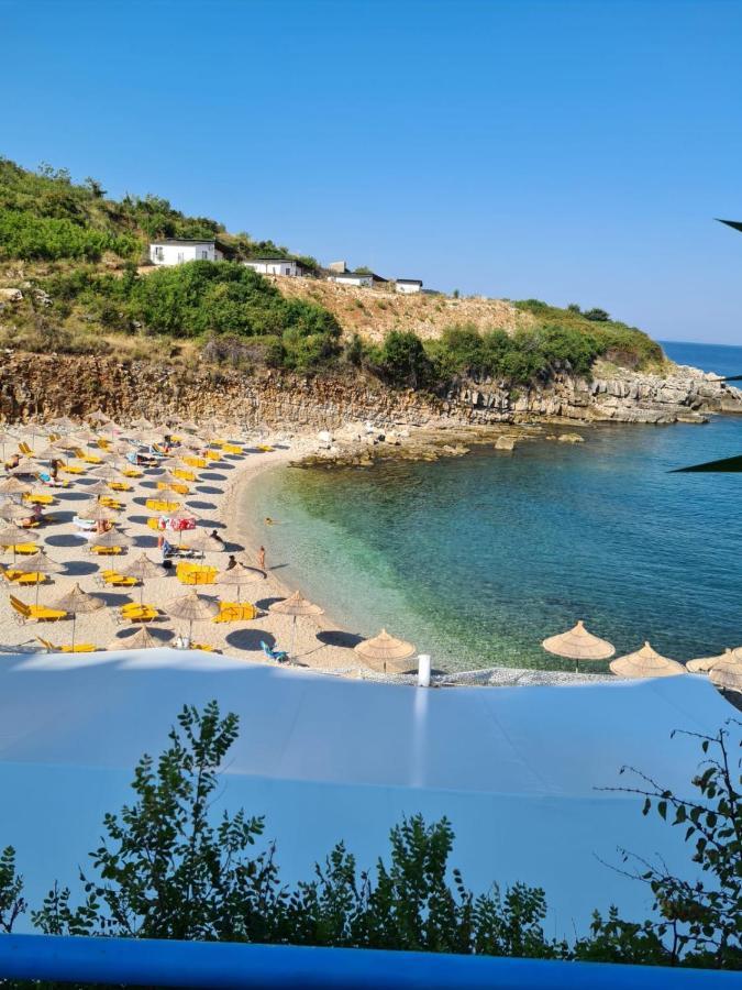 Martini Vacation Home Sarandë Exteriör bild